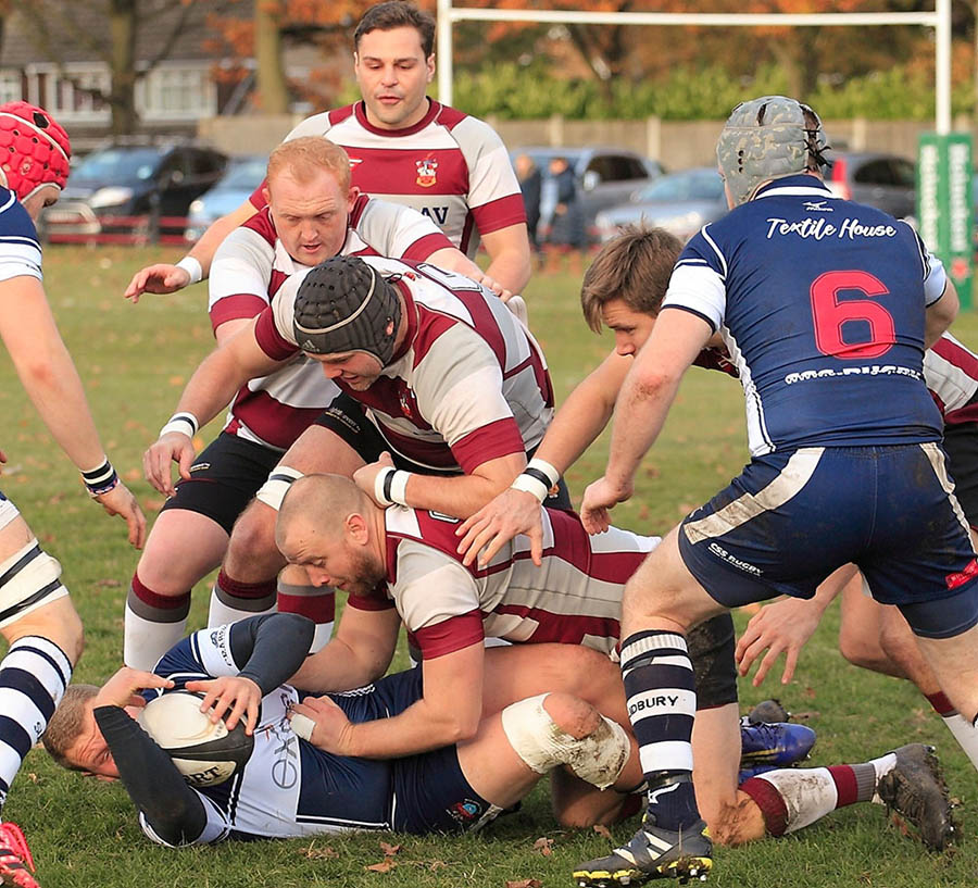 rugby union action shot Brentwood RFC