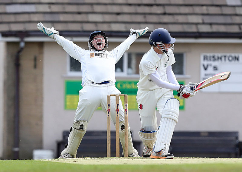 sports photography shot of a cricket match