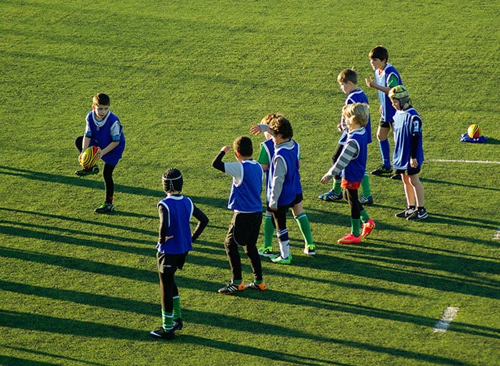 kids playing rugby