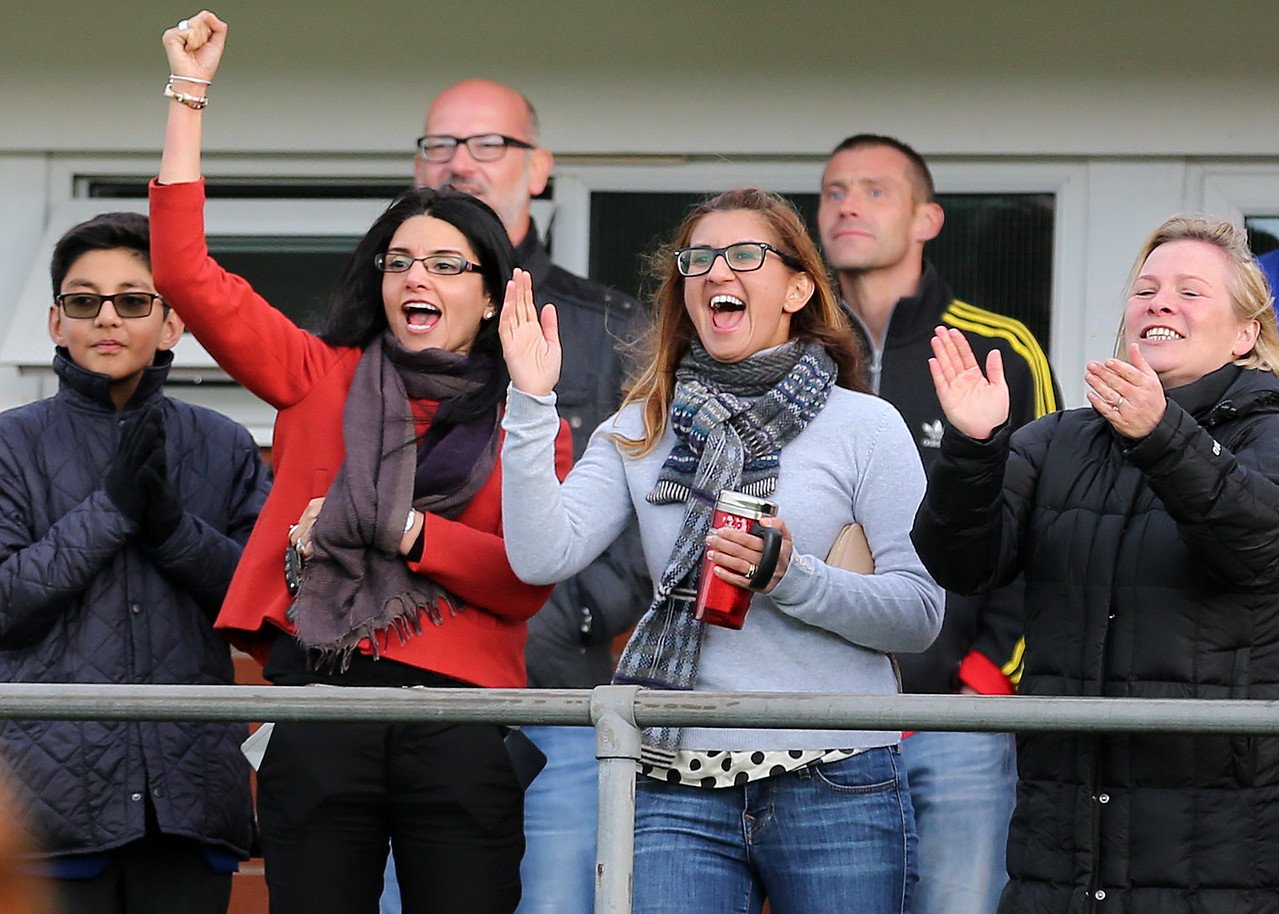The Complete Guide to Getting Parents More Involved in Your Youth Sports Club